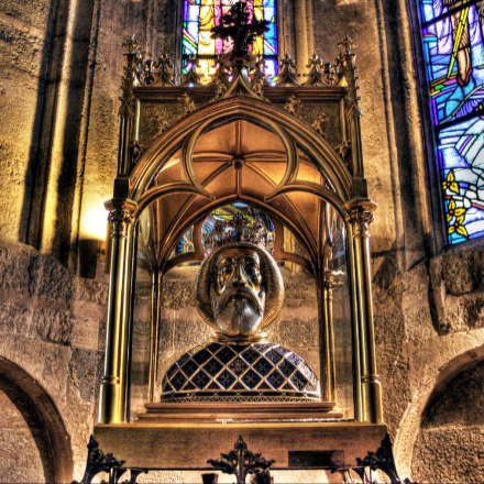 László királynak vitéz lovagsága