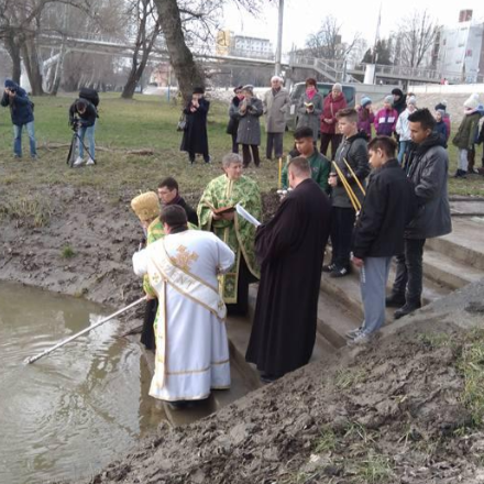 Vízszentelés a Tiszán