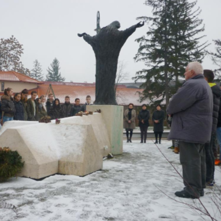 Emlékezzünk a Hősökre!