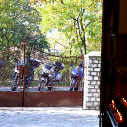 Kezdjük imádsággal a motoros szezont!