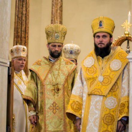 Püspökké Szentelték Szocska A. Ábel Atyát