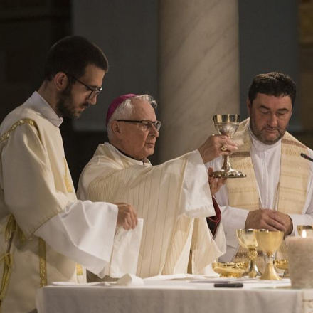 Gyulay Endre nyugalmazott püspök vasmiséje