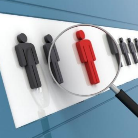 Tanítót, konyhai kisegítőt és karbantartót keresnek