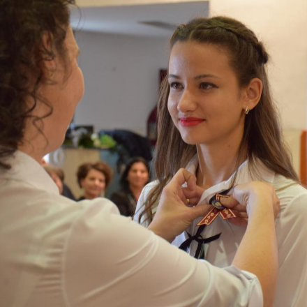 Szalagavató a hajdúdorogi Szent Bazil középiskolában