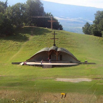 Mer-e a pápa magyarul szólani Csíksomlyón?