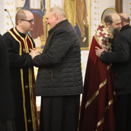 A böjti idő segít megérteni bűnösségünket - Kiengesztelődési vecsernye Debrecenben