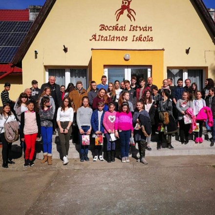 Kerületi Hittanverseny a Főegyházmegyében