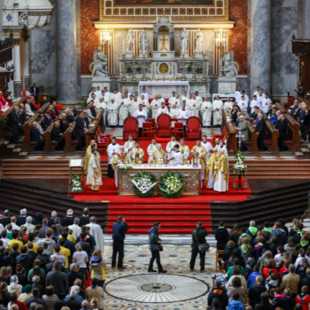 Találkozás, tanulás, egymásba kapaszkodó elköteleződés - Mindszenty-ünnep Esztergomban
