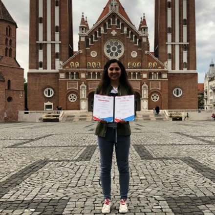 Első helyezést ért el a Roma Szakkollégiumok Konferenciáján a Szent Miklós Szakkollégium diákja 