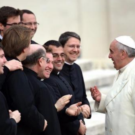 Ferenc pápa üzenete a hivatások 56. világnapjára