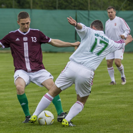 Papok és jogászok viadala - Baktalórántházán mérkőztek meg az egyház és a törvény szolgái 