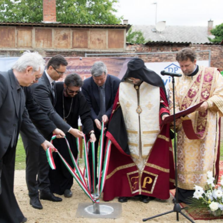 Hit és kultúra - turisztikai látogatóközpont épül a Főszékesegyház szomszédságában 