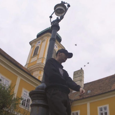 Szerzetesnek álltam - rendhagyó alkotással zárul az Érseki Hivatal filmklubja