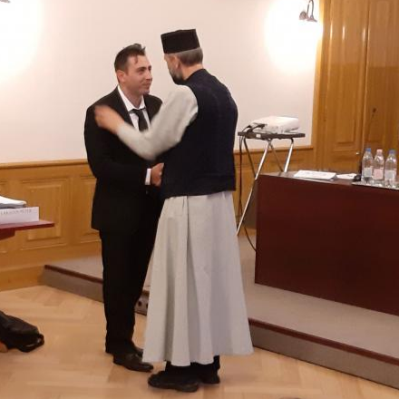 Doktori cím megszerzéséig küzdötte magát a roma származású görögkatolikus pap  