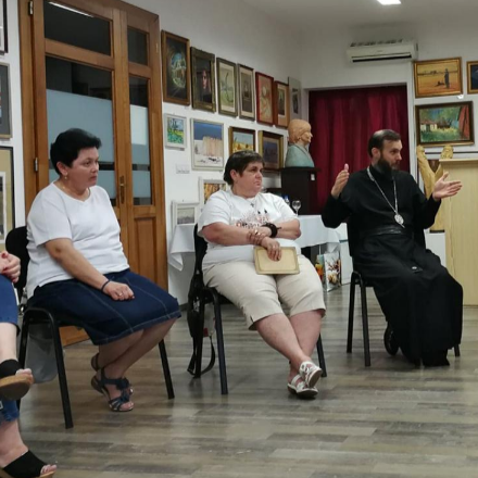 Imádkozni azzal a közösséggel ahová tartozunk - papnék lelkigyakorlata Máriapócson