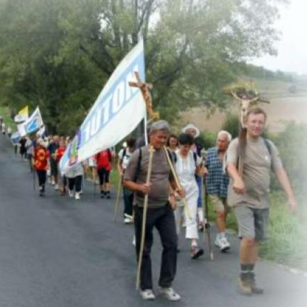 1Úton Nemzetközi Zarándoknap az édesapákért
