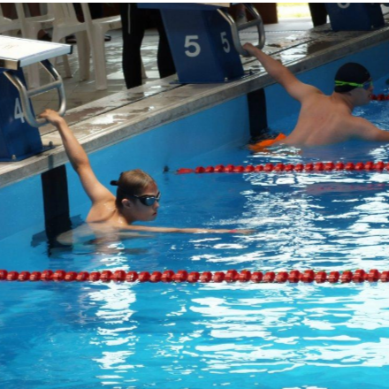 Világbajnok úszók már biztosan ott lesznek Edelényben, te szívesen vízbe szállnál velük?