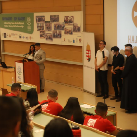 Egymásért - egy másért - új tanévet nyitott a Keresztény Roma Szakkollégiumi Hálózat