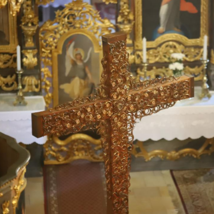 A kereszt Jézus Krisztus győzelmének eszköze - elmélkedések a Missziós keresztről Hajdúdorogon