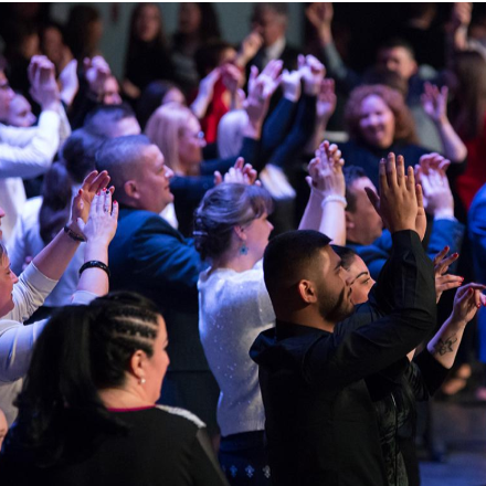 Minden öröm az Isten ingyenes ajándéka - Görögkatolikus farsangi bált rendeztek Nyíregyházán
