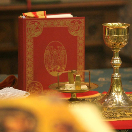 A proszkomídia helye a Liturgiában és az életünkben - Fülöp metropolita előadása a Sapientián