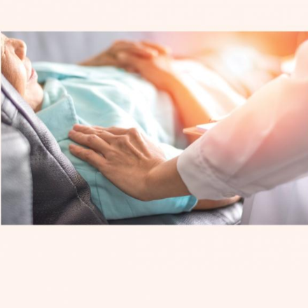 A nagy bizonytalanságok közepette kell csak igazán Isten kezébe helyezni az életünket - interjú Budapest nemrég kinevezett kórházlelkészével