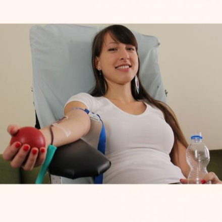 Adj vért és ne utazz!