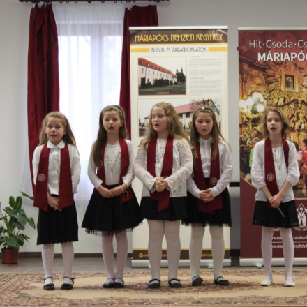 Liturgikusének-verseny a világhálón keresztül: meghosszabbítva a jelentkezési határidő! 