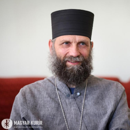 A pünkösd a feltámadás ragyogását adja tovább - Interjú Kocsis Fülöp érsek-metropolitával