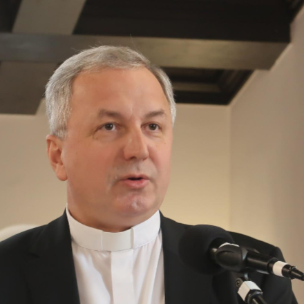 Egyáltalán nem vagyunk elszigetelt helyzetben, sokrétű misszió a miénk - interjú Janka Ferenc veszprémi parókussal 