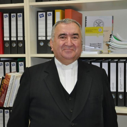 Szent Atanáz-díjjal tüntették ki idén Bohács Béla professzort 