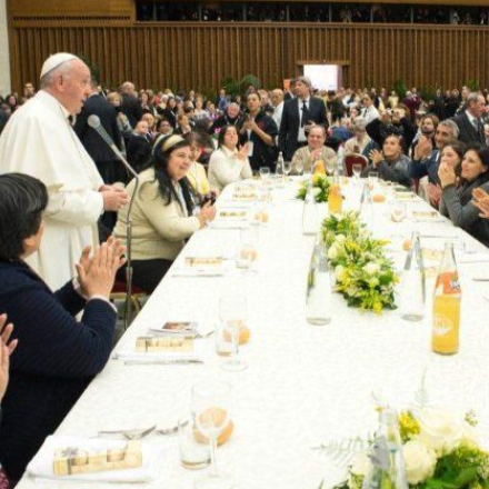 Ferenc pápa üzenete a szegények világnapjára 