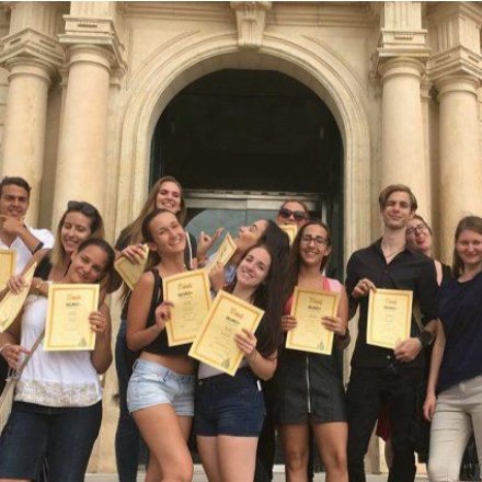 Felismerés,segítés, megőrzés - téged is vár Budapest egyetlen görögkatolikus gimnáziuma