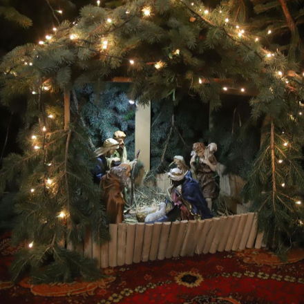 Fülöp metropolita: fedezzük fel a mának az erejét, a pillanatnak a feltündöklését, amit Krisztus hozott le a földre       