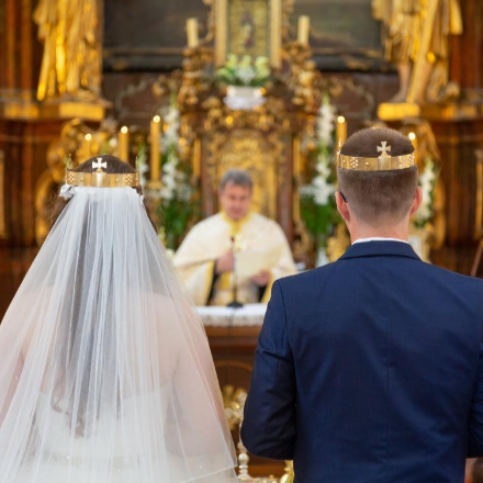 A Házasság hete online előadásai a Myra Kávézóban 