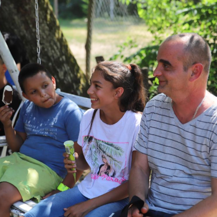 Itt érzem magam biztonságban - lakásotthonosok táborában jártunk 