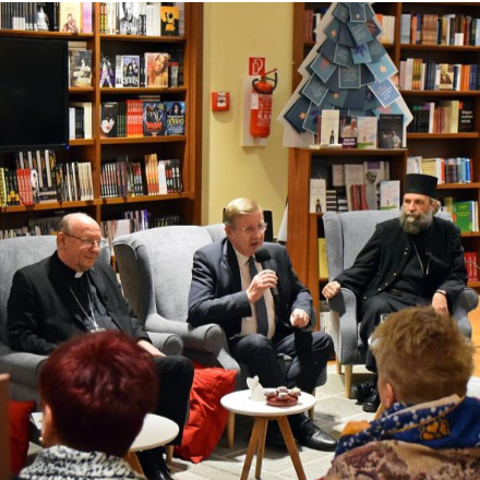 A kálvinista Róma az igaziban: magyarul köszöntötte a debreceni püspököket Ferenc pápa - fotókkal