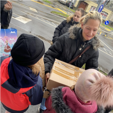 A Szent Efrém Általános Iskola karácsonyi adománygyűjtése