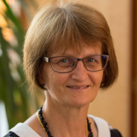 Szent-Györgyi Albert Orvosi Díjra jelölték dr. Obbágy Veronikát - Ön is szavazhat!