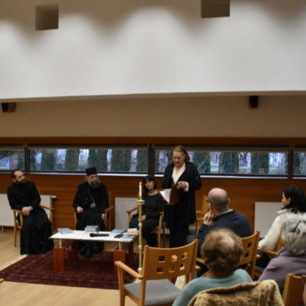 Könyvbemutató est volt a Szent Atanáz Főiskolán