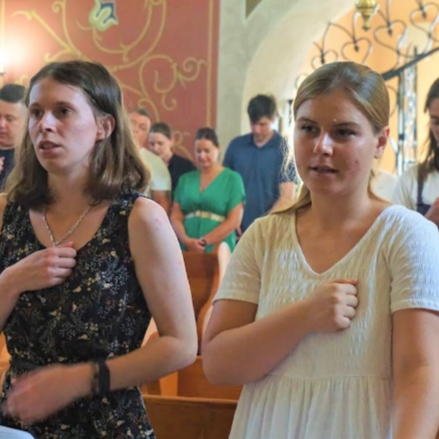 Döntés - ez az idei fiatal felnőttek zarándoklatának egy szóval összefoglalható mottója