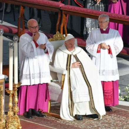 Istenre tekintve különböztessük meg a jelent
