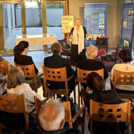 A nyíregyházi színjátszás történetéről nyílt kiállítás a Görögkatolikus Múzeumban