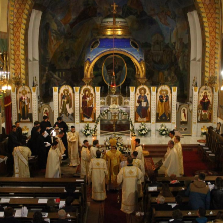 Húsvét vasárnap-feltámadási szertartás