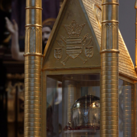 Debrecenbe érkezett a Szent László-csontereklye